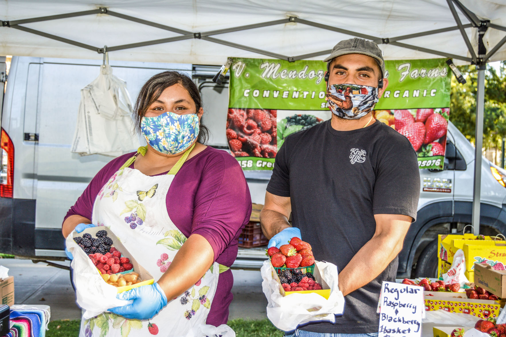 market berries